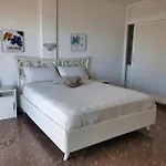 Villa Happiness With Heated Swimming Pool *