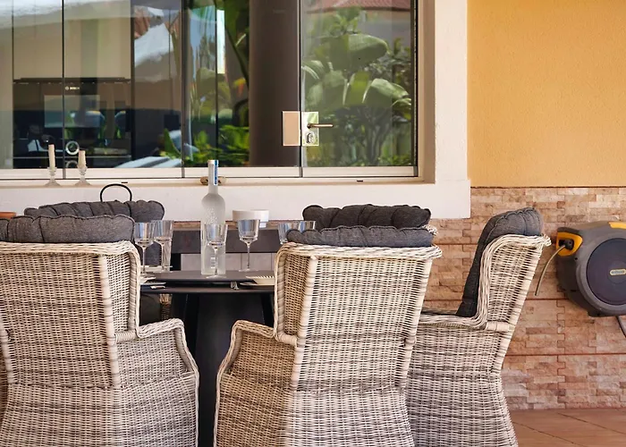 Вілла Happiness With Heated Swimming Pool *