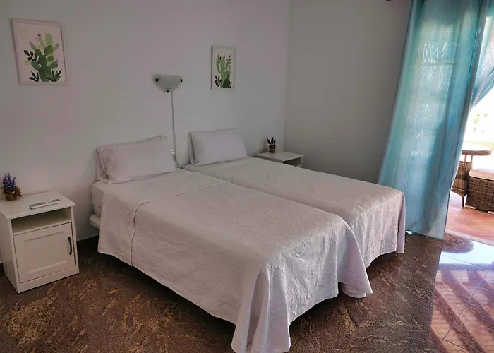 Happiness With Heated Swimming Pool Адехе