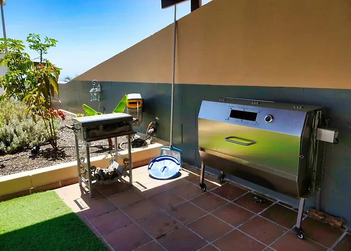 Happiness With Heated Swimming Pool * Адехе