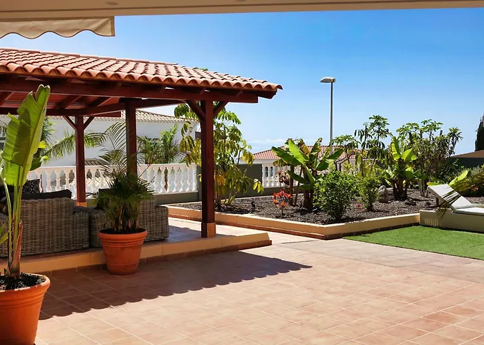 Villa Happiness With Heated Swimming Pool Costa Adeje (Tenerife)