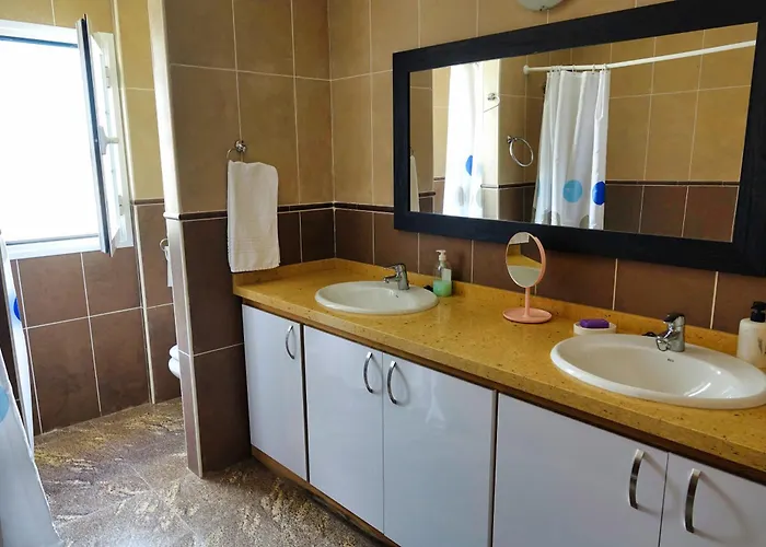 Villa Happiness With Heated Swimming Pool Costa Adeje (Tenerife)