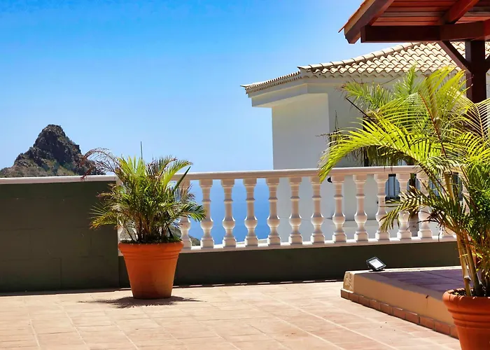 Happiness With Heated Swimming Pool *